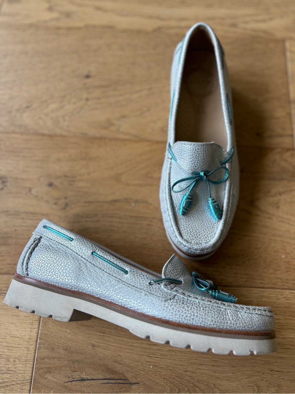 Wirth original leather moccasins silver and blue/turquoise womens 6 like new